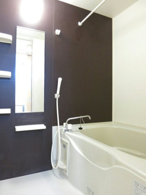 【浴室】 | パークサイドエビス | きれいなお風呂です