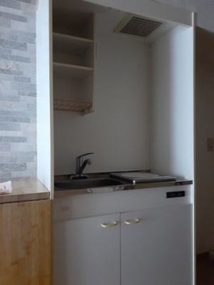 【キッチン】 | コーポ塩場 | キッチンです