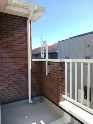 【バルコニー】 | ビヴァリッチＢ | 陽当たり良好なバルコニーです