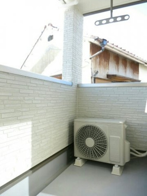 【バルコニー】 | オルタンシアⅡ | 暖かな日差しのふりそそぐバルコニー