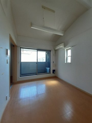 【居間・リビング】 | マーベラスＫ | ゆったりとしたリビングです