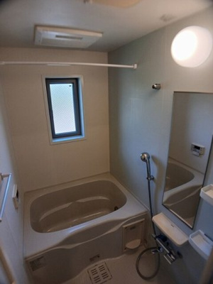 【浴室】 | ビオラ | 日々の疲れを癒すお風呂付です