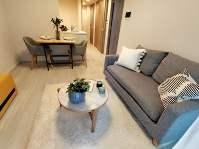 【居間・リビング】 | シーズンフラッツ上野稲荷町