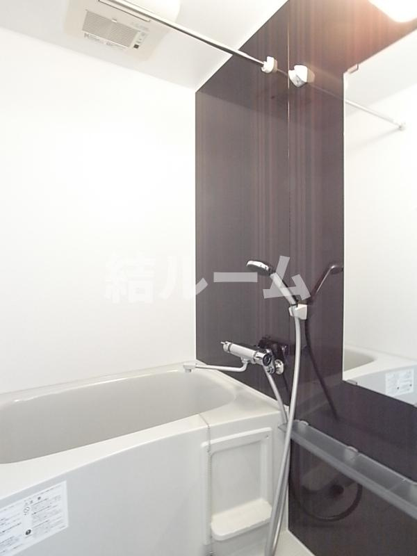 練馬区北町５丁目のアパートの浴室