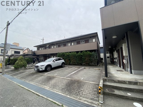 敷地内に駐輪場あります！