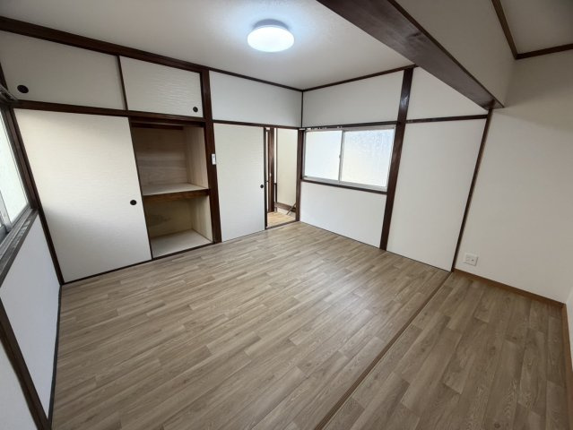 広島市安佐北区口田５丁目の一戸建ての居間・リビング