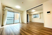 レーベンシティオ上野入谷タワーフォルムの居間・リビング