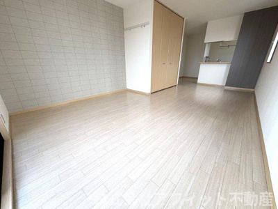 【居間・リビング】 | グリーンハイム | 洋室15.9帖