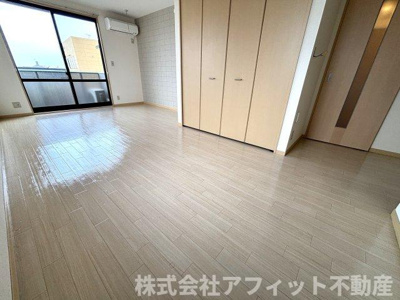 【寝室】 | グリーンハイム | 洋室15.9帖