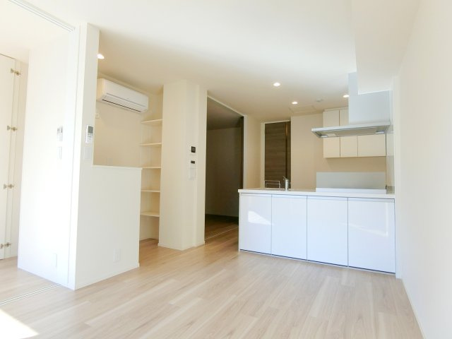 Ａｐｒｉｌｌａ　Ｇｒａｎｄｅの居間・リビング|★ゆとりある広さのリビング★