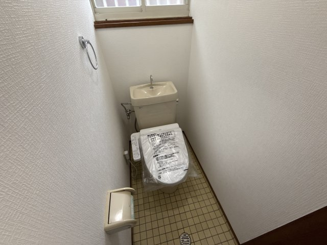 新在家メゾネットのトイレ