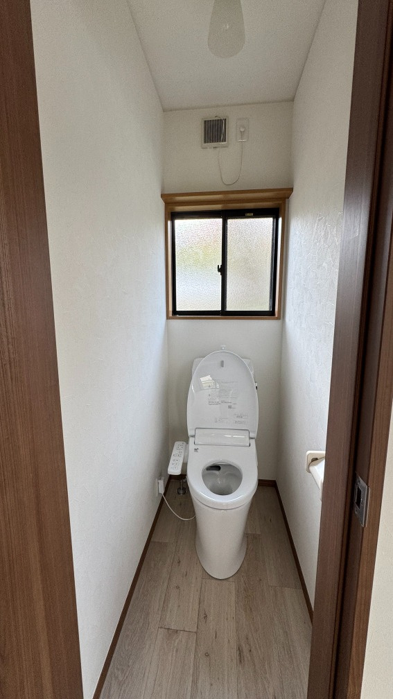 熊本市北区楡木１丁目の一戸建てのトイレ