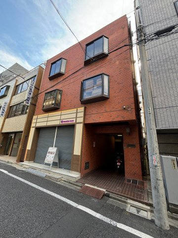 布施ビルの外観