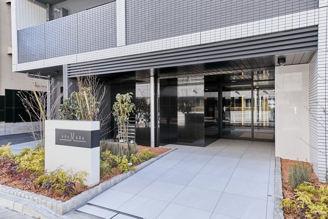 ＡＲＫＭＡＲＫ新宿西落合のエントランス|清潔なエントランスです