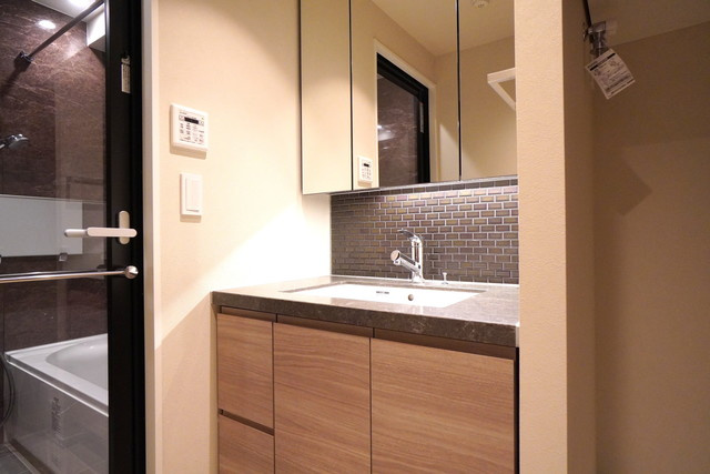 ＵＲＢＡＮ　ＰＡＲＫ　ＧＲＡＮＤＥ代官山の洗面所|※写真は同タイプ住戸です。