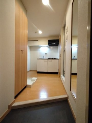 クレイシア北千束の玄関