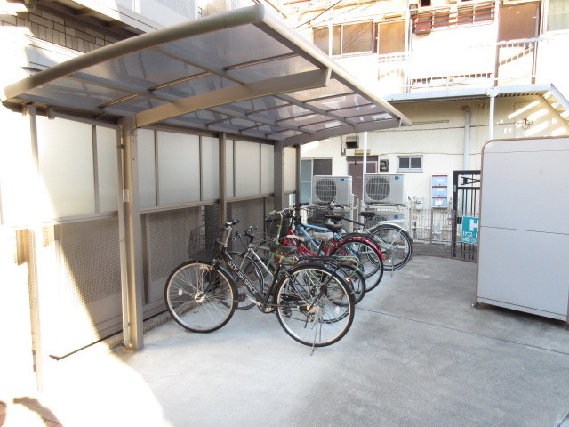 Partenzaのその他共用部分|★駐輪場★