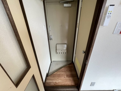 【玄関】 | メゾンドール南４条