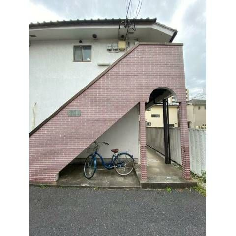 ハイツクレッセントの外観