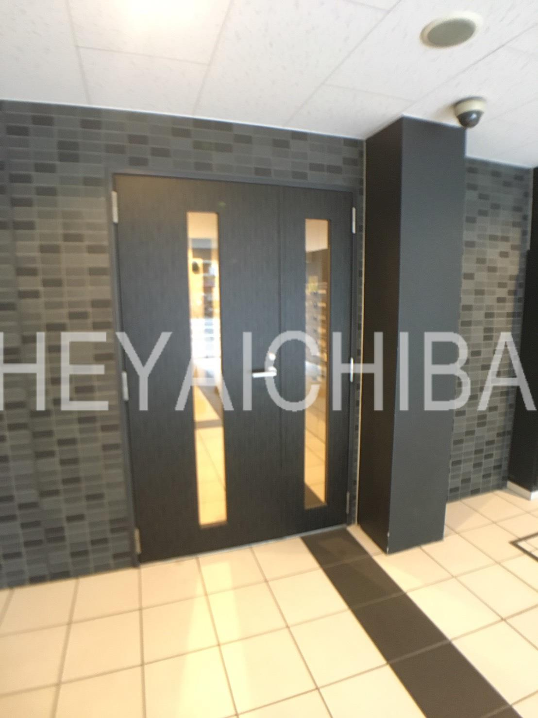 グランフォース上野入谷のエントランス