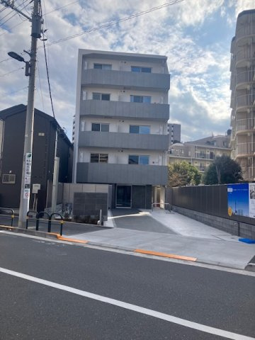 ＬＵＭＥＥＤ梅島