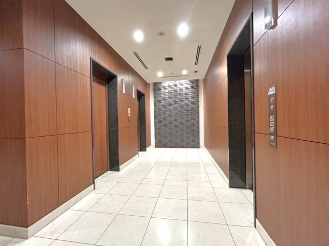 ステーションプラザタワーの内装