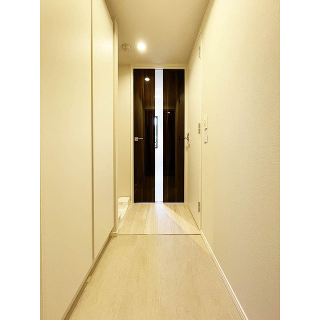 ラ・ペルラ下北沢の玄関