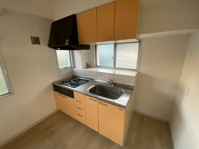 サンビルダー美野丘のキッチン