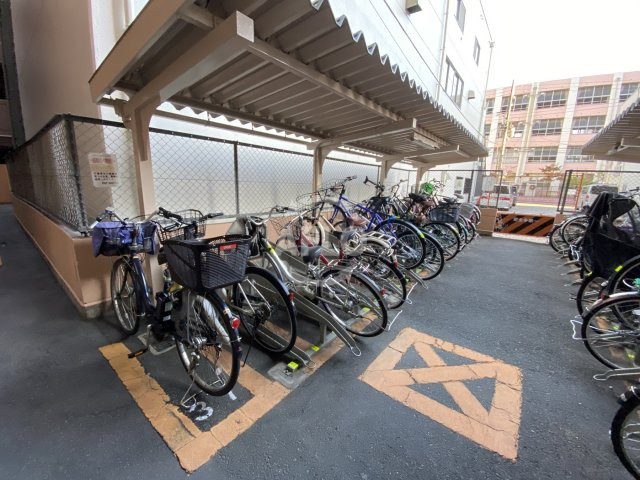 ネオアージュ土佐堀のその他共用部分|ネオアージュ土佐堀　駐輪場