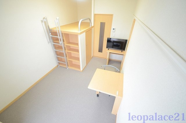 レオパレスＤＲＥＡＭ　Ｄの寝室