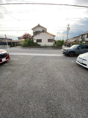 てぃあらSamの駐車場