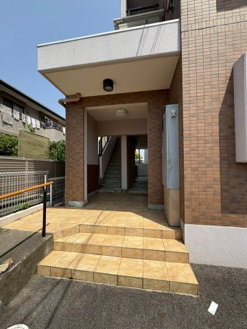 てぃあらSamのエントランス