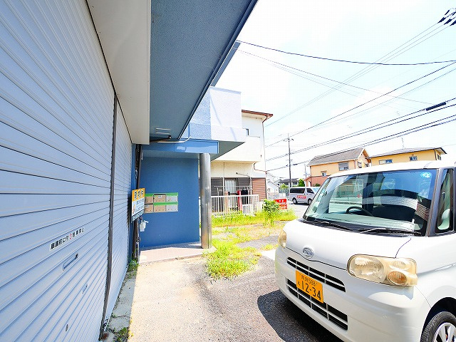 Revo郡山の駐車場|駐車スペースもあります