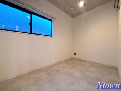 【内装】 | Revive黄金 | 明るい室内です