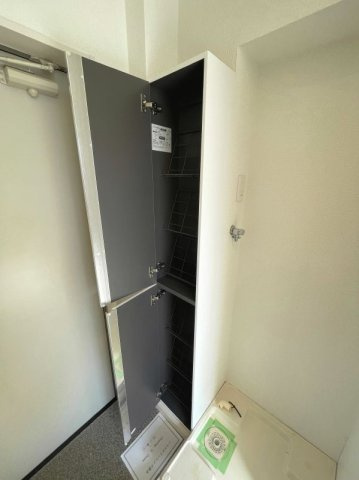 アズール東長崎の収納|同間取別部屋写真