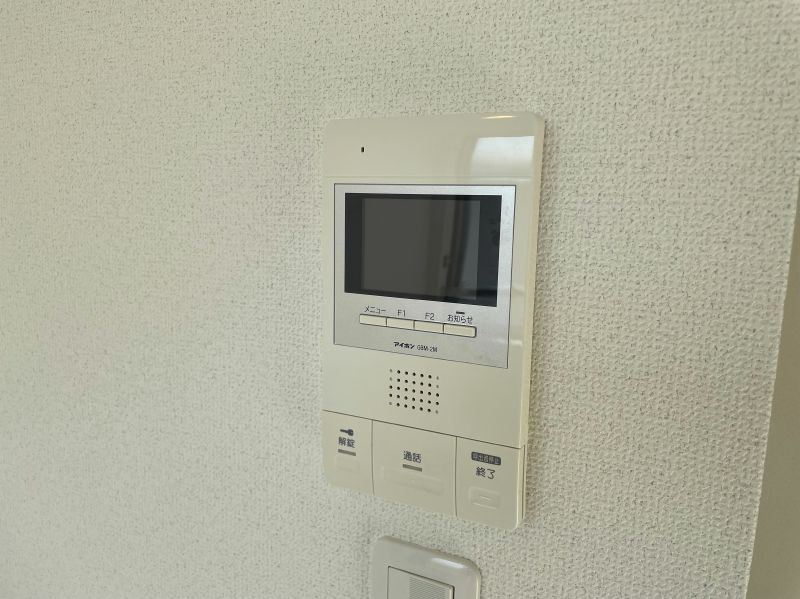 アズール東長崎のセキュリティ|同間取別部屋写真