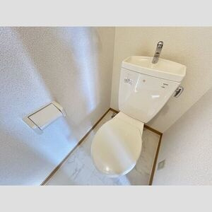 メゾンソレイユのトイレ