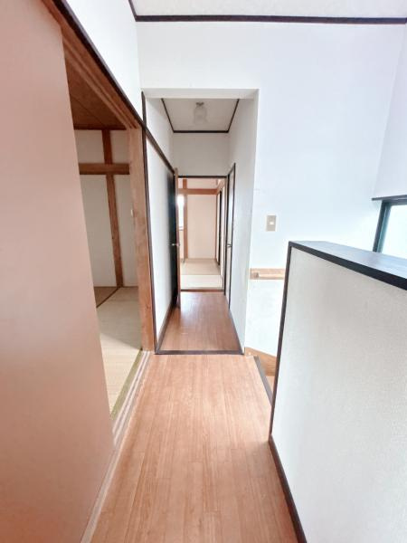 宇都宮市清原台６丁目　4ＬＤＫ　中古住宅の玄関