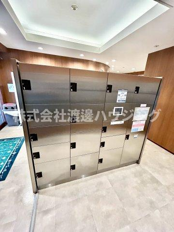 スカーレット江坂のその他共用部分|宅配BOX付いてます