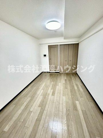 スカーレット江坂の居間・リビング