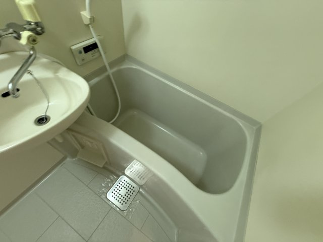 杏樹SENRIYAMAの浴室