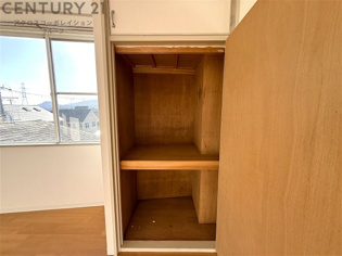 ステップインウエストの収納