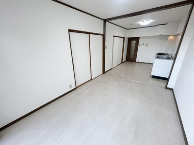 【居間・リビング】 | パレス千松