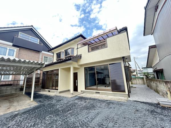 宇都宮市東峰町　4ＳＬＤＫ　中古住宅の外観