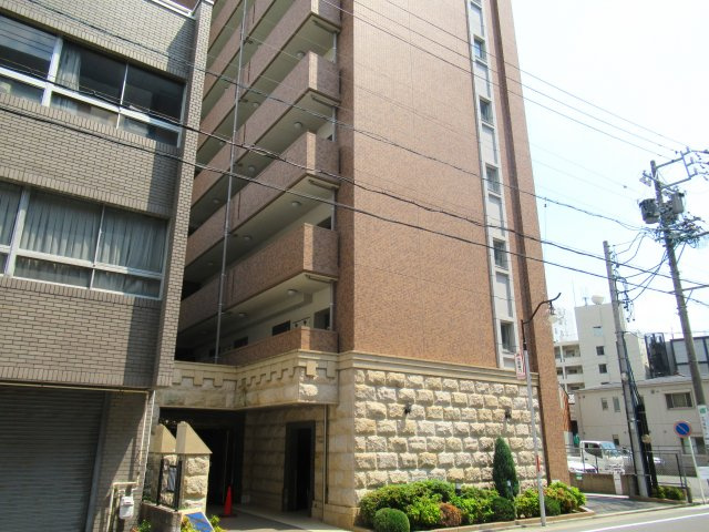 プレサンス鶴舞公園WEST