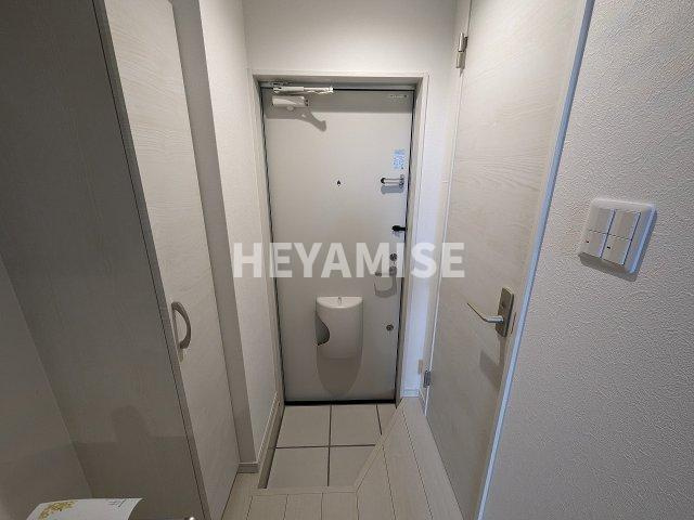 デ・クメール西小路の玄関|※同物件同室タイプの写真でございます※現況を優先します※