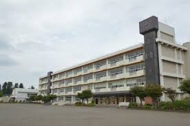 宇都宮市宝木町2丁目　3ＳＬＤＫ　中古住宅の外観|宇都宮市立西が岡小学校まで714m