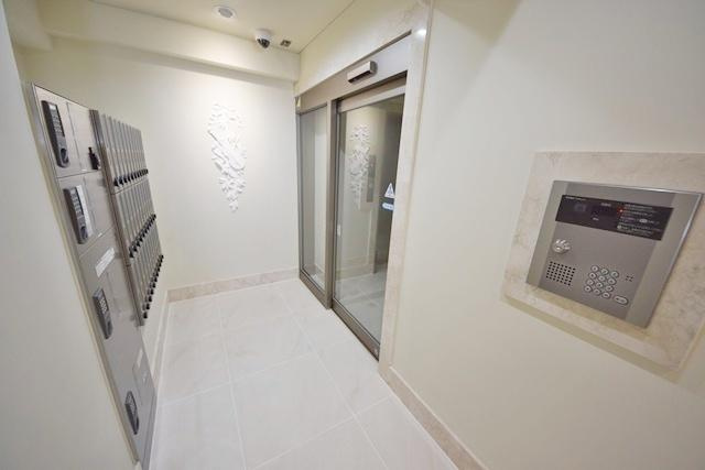 ソナーレ横浜のロビー