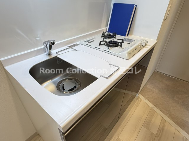 エステムコート名古屋ＴＷＩＮ　ＷＥＳＴのキッチン|※同物件他部屋写真
反転、色違いの場合有
現況優先