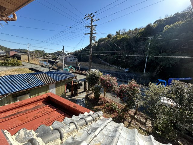 高知県安芸郡東洋町河内字三反田1005番5中古戸建の収納
